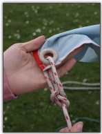 Photo 93, Attach the spinnaker sheet with a bowline